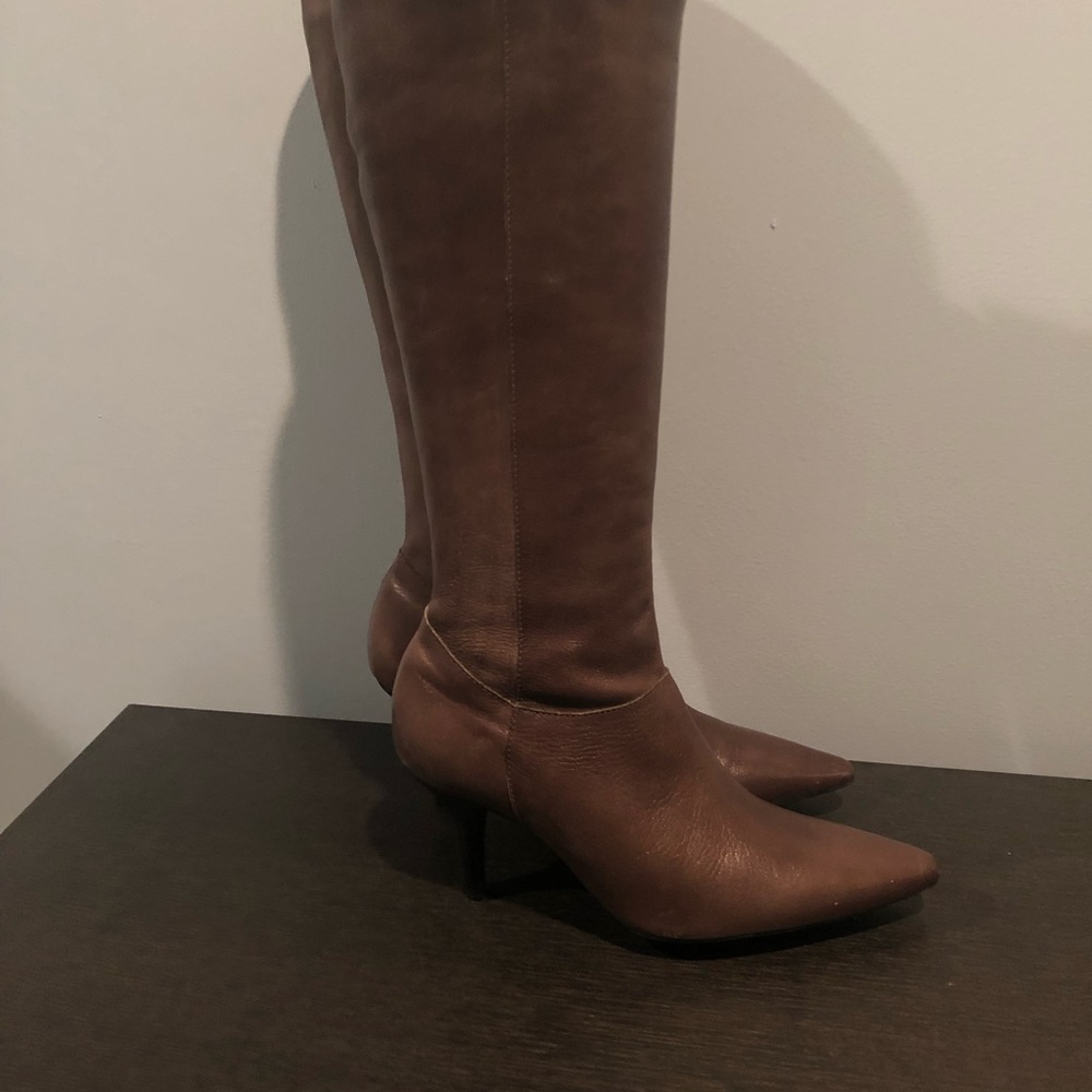 Boots 👢 - Picture 4 of 6